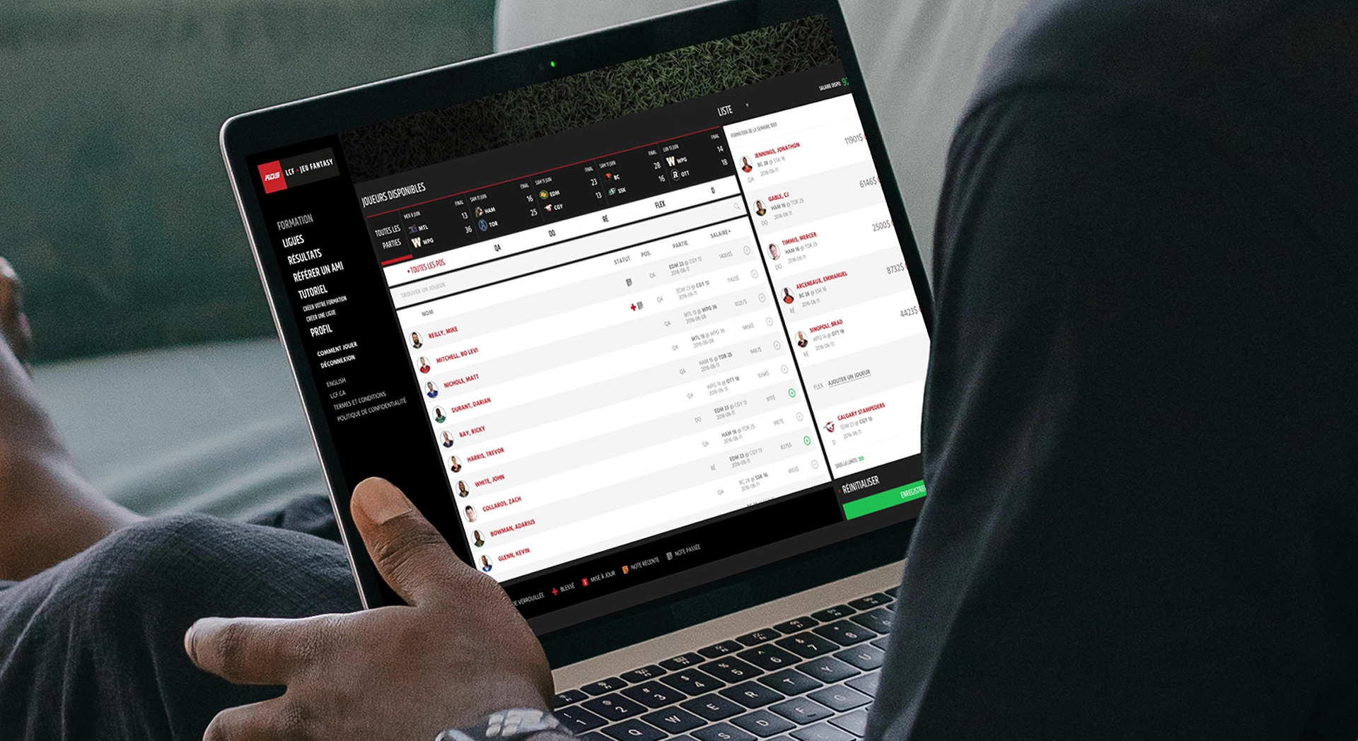 Ordinateur affichant de site de TSN CFL Fantasy Football
