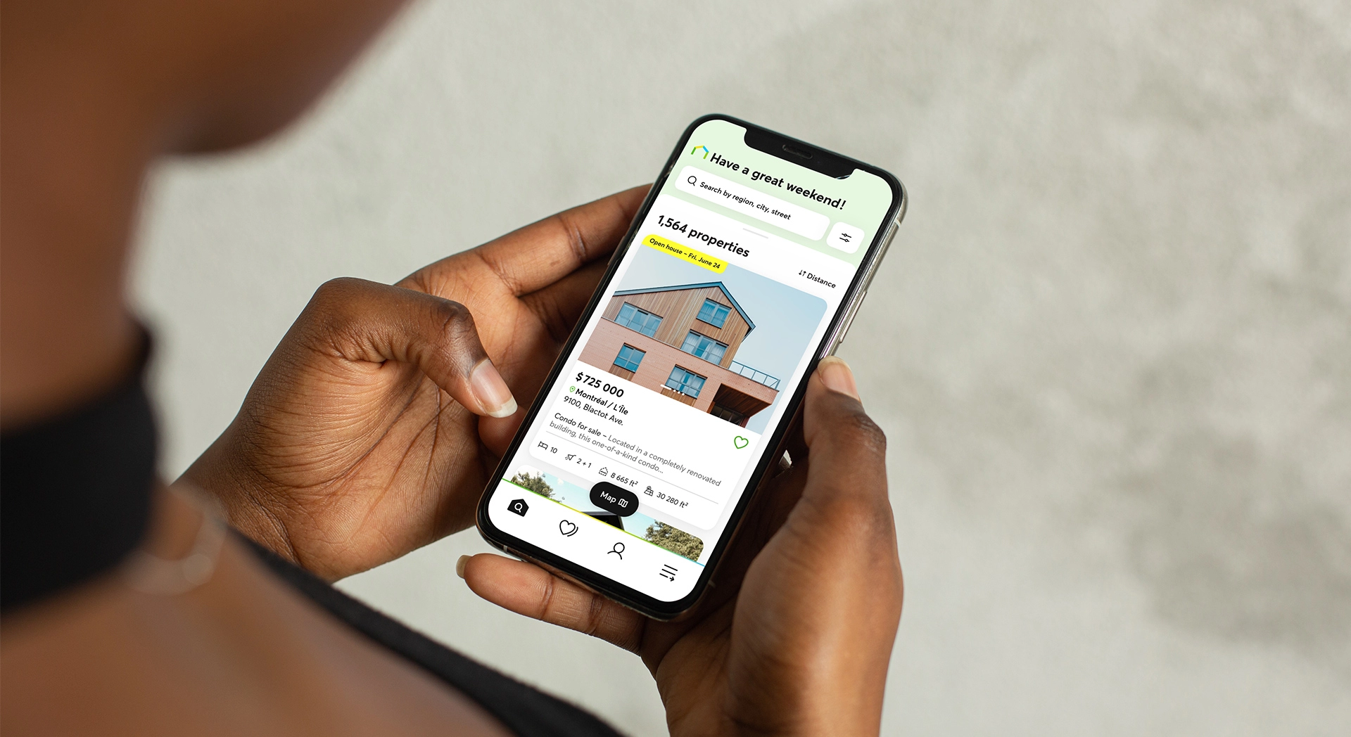 DuProprio mobile application interface